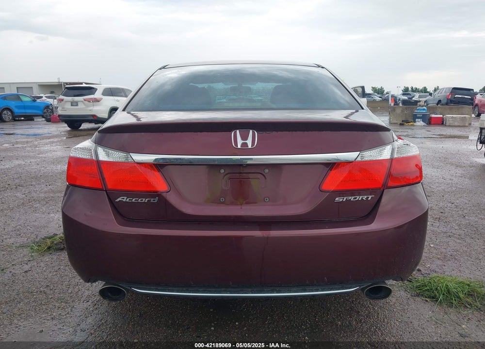 2014 HONDA ACCORD VIN: 1HGCR2F52EA181171