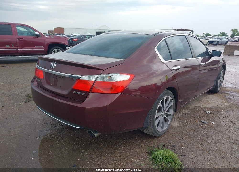 2014 HONDA ACCORD VIN: 1HGCR2F52EA181171