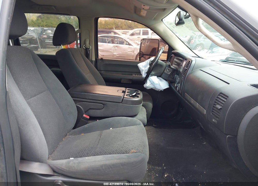 2007 CHEVROLET SILVERADO 1500 LT1 VIN: 2GCEK13C871577160