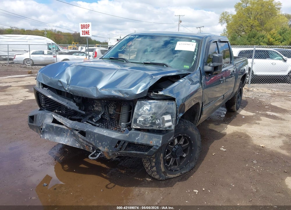 2007 CHEVROLET SILVERADO 1500 LT1 VIN: 2GCEK13C871577160