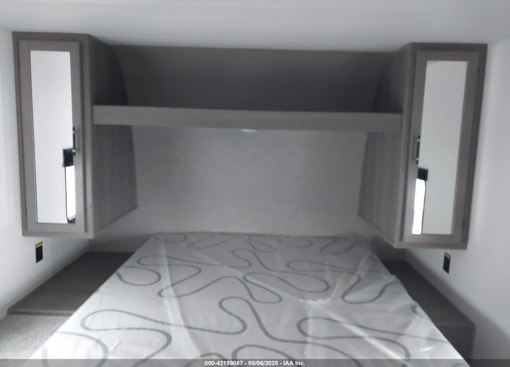 2025 KEYSTONE OTHER VIN: 4YDTH1M27S7240368
