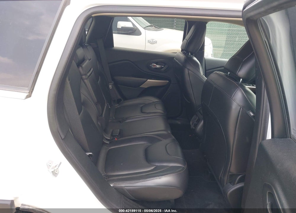 2018 JEEP CHEROKEE VIN: 1C4PJMDX3JD516924