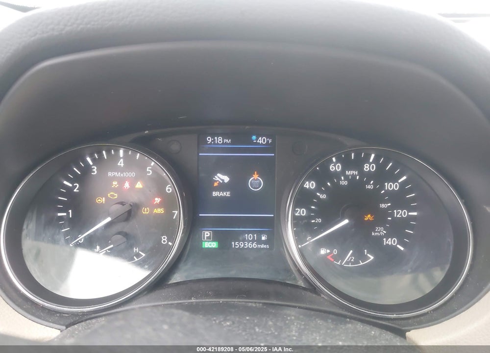 2018 NISSAN ROGUE VIN: 5N1AT2MV2JC712020
