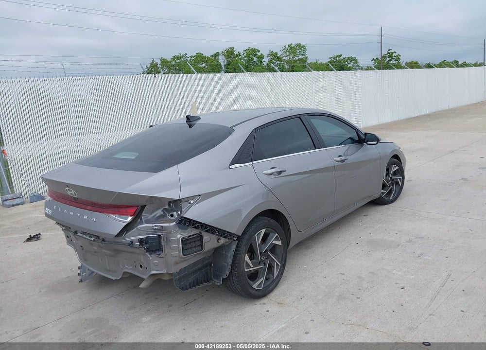 2024 HYUNDAI ELANTRA SEL VIN: KMHLS4DGXRU717514