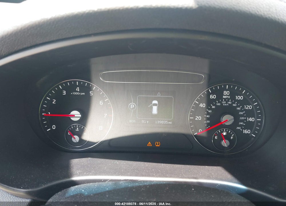 2017 KIA SORENTO VIN: 5XYPGDA51HG330957
