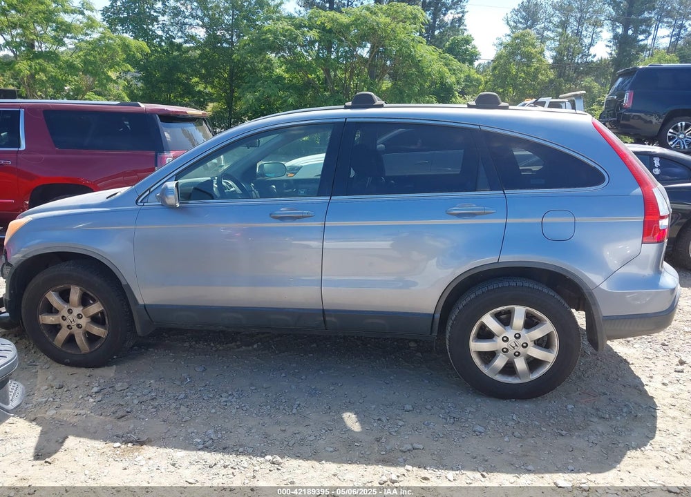 2008 HONDA CR-V VIN: JHLRE38728C027550