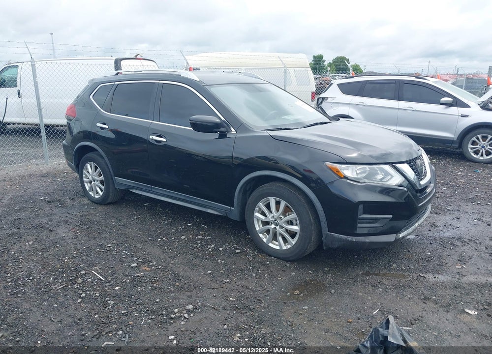 2018 NISSAN ROGUE SV VIN: KNMAT2MT9JP514420
