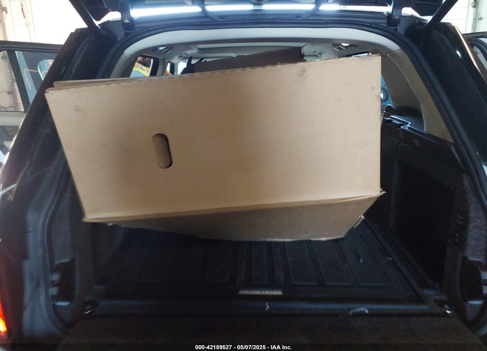 2018 LAND ROVER RANGE ROVER VIN: SALGS2SV9JA386550