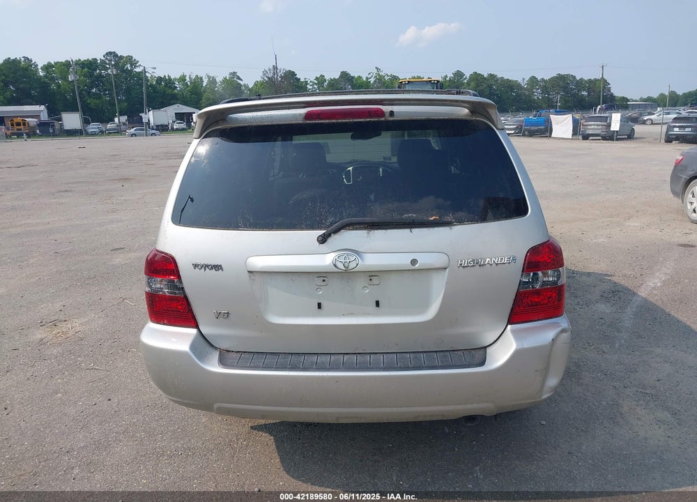 2005 TOYOTA HIGHLANDER LIMITED V6 VIN: JTEDP21A550085372
