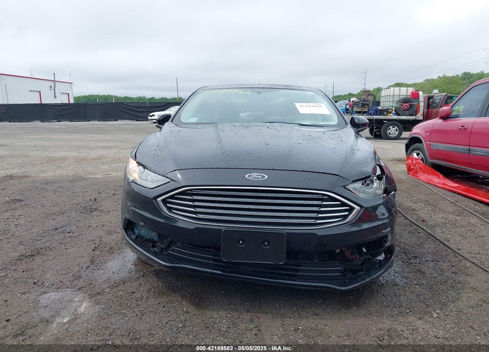 2017 FORD FUSION VIN: 3FA6P0H74HR393350