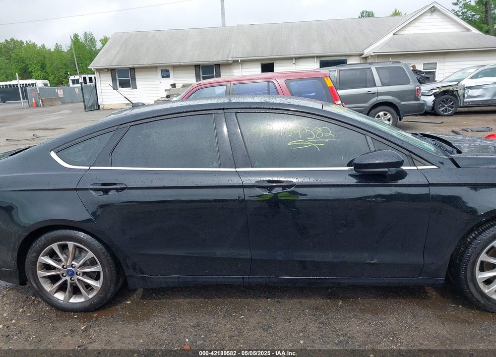 2017 FORD FUSION VIN: 3FA6P0H74HR393350