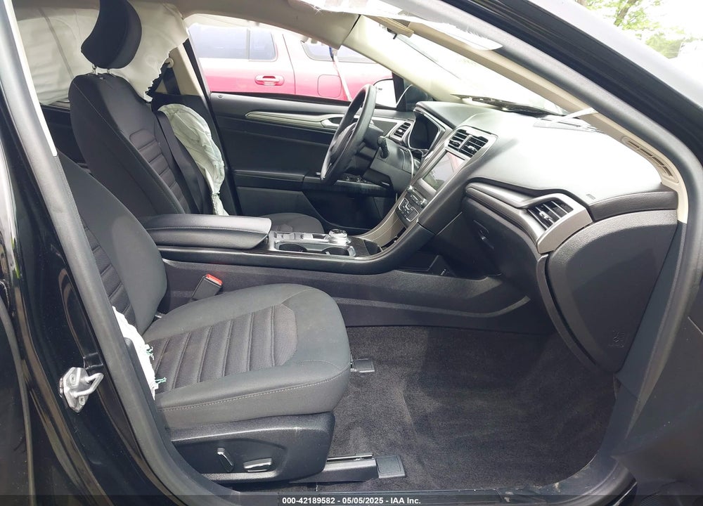 2017 FORD FUSION VIN: 3FA6P0H74HR393350