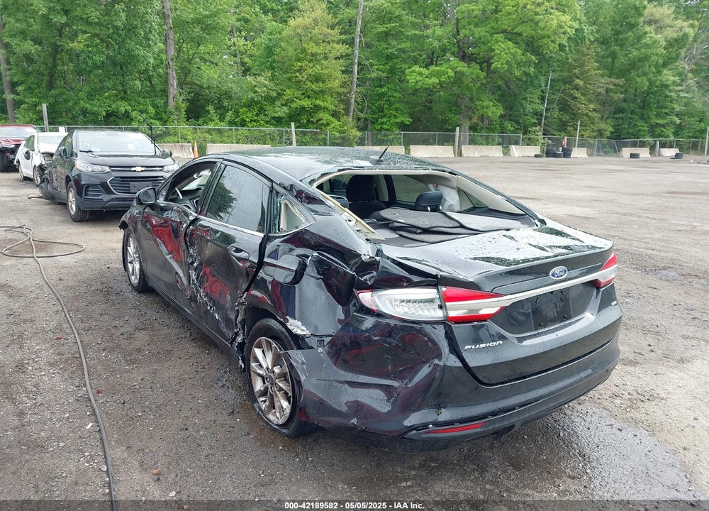 2017 FORD FUSION VIN: 3FA6P0H74HR393350
