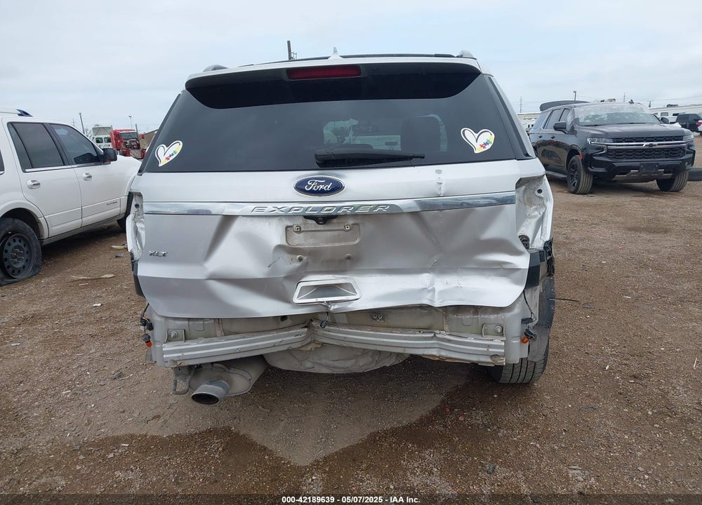 2018 FORD EXPLORER VIN: 1FM5K7D88JGB88909