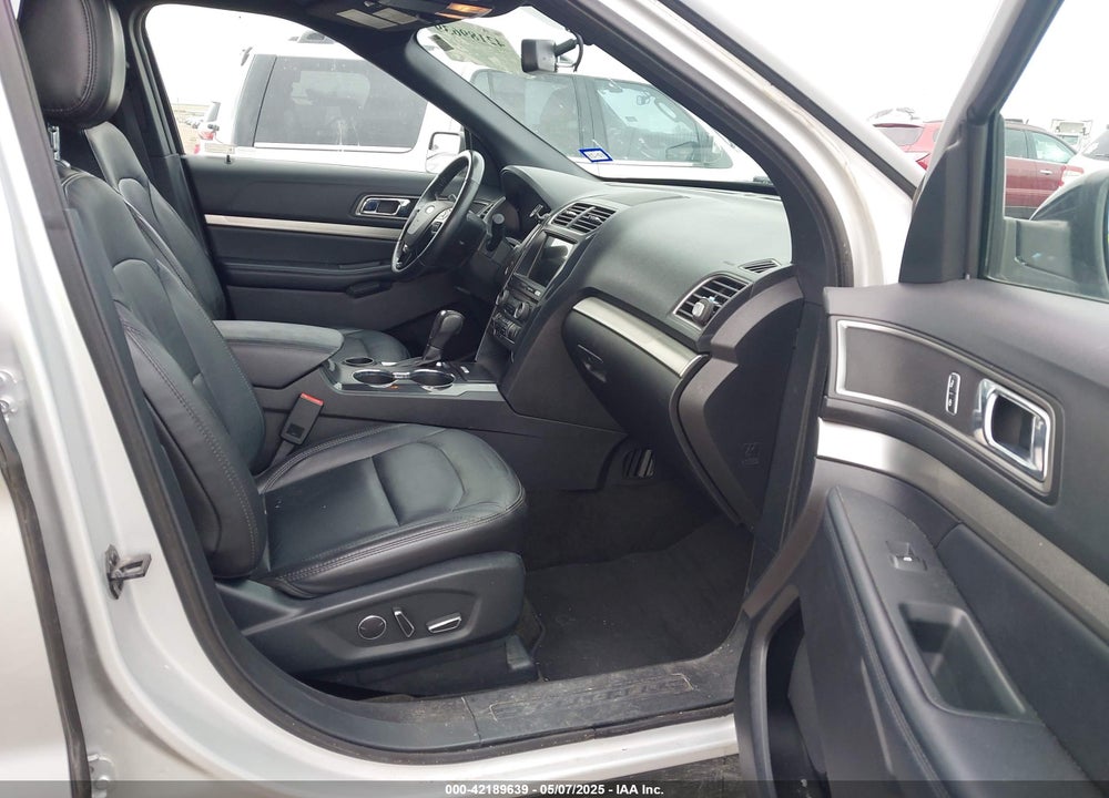 2018 FORD EXPLORER VIN: 1FM5K7D88JGB88909