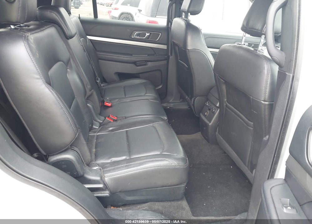 2018 FORD EXPLORER VIN: 1FM5K7D88JGB88909