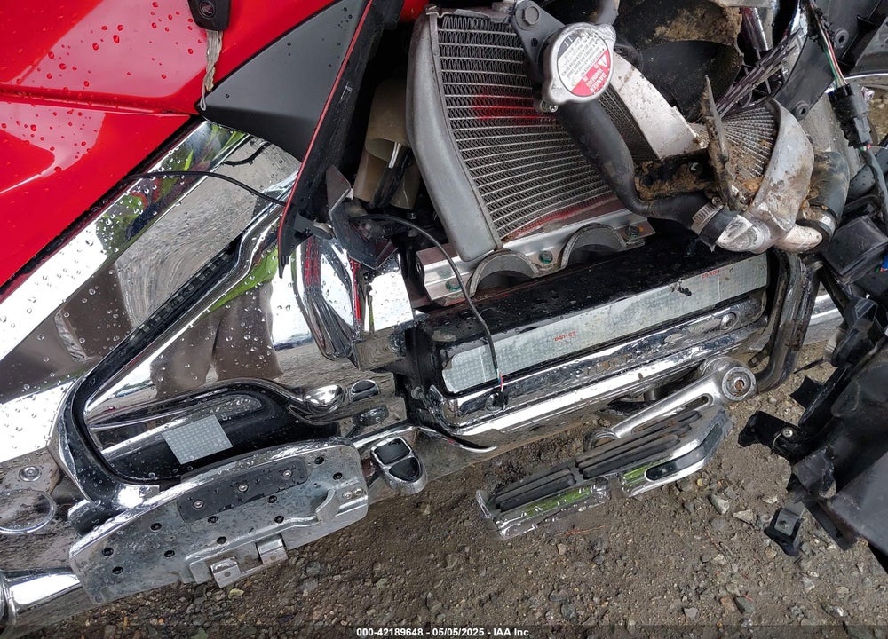 2013 HONDA GL1800 B VIN: JH2SC6843DK000196