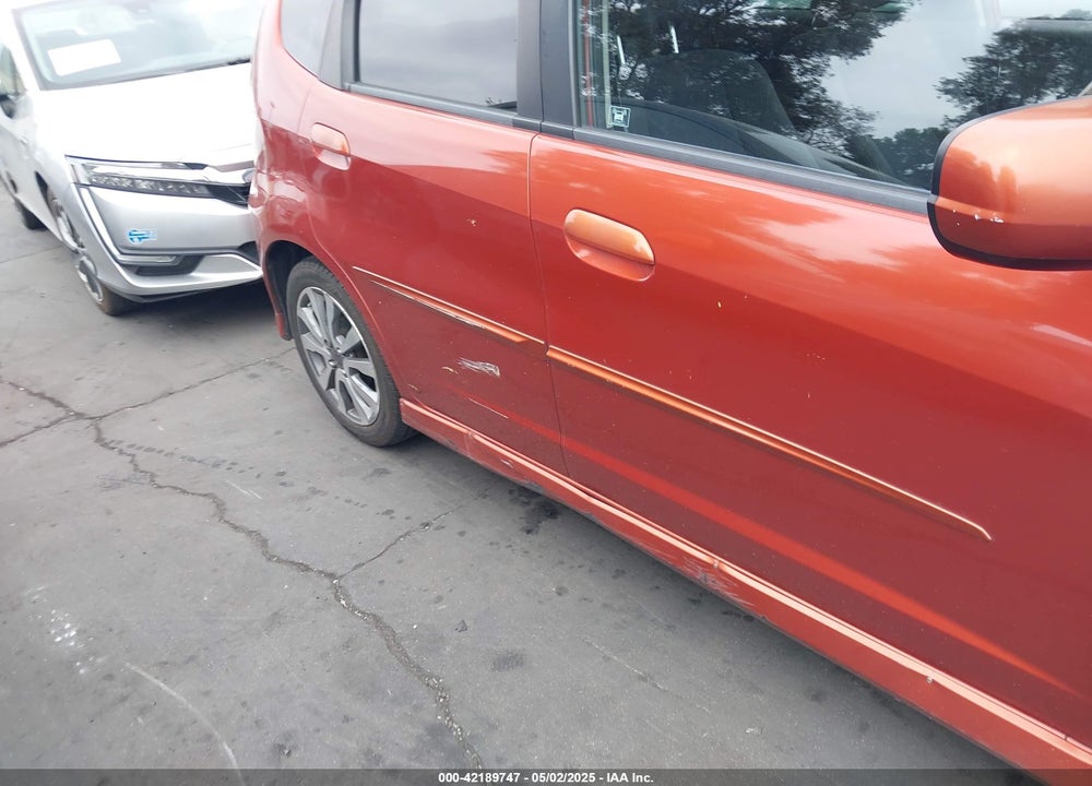 2012 HONDA FIT VIN: JHMGE8H64CC028098