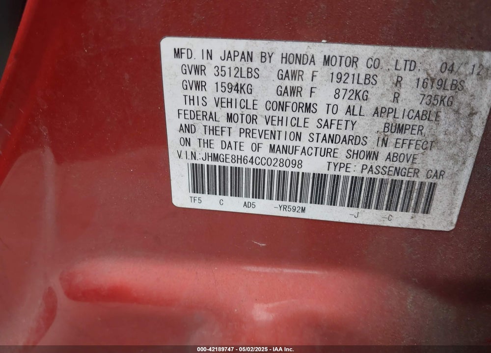 2012 HONDA FIT VIN: JHMGE8H64CC028098