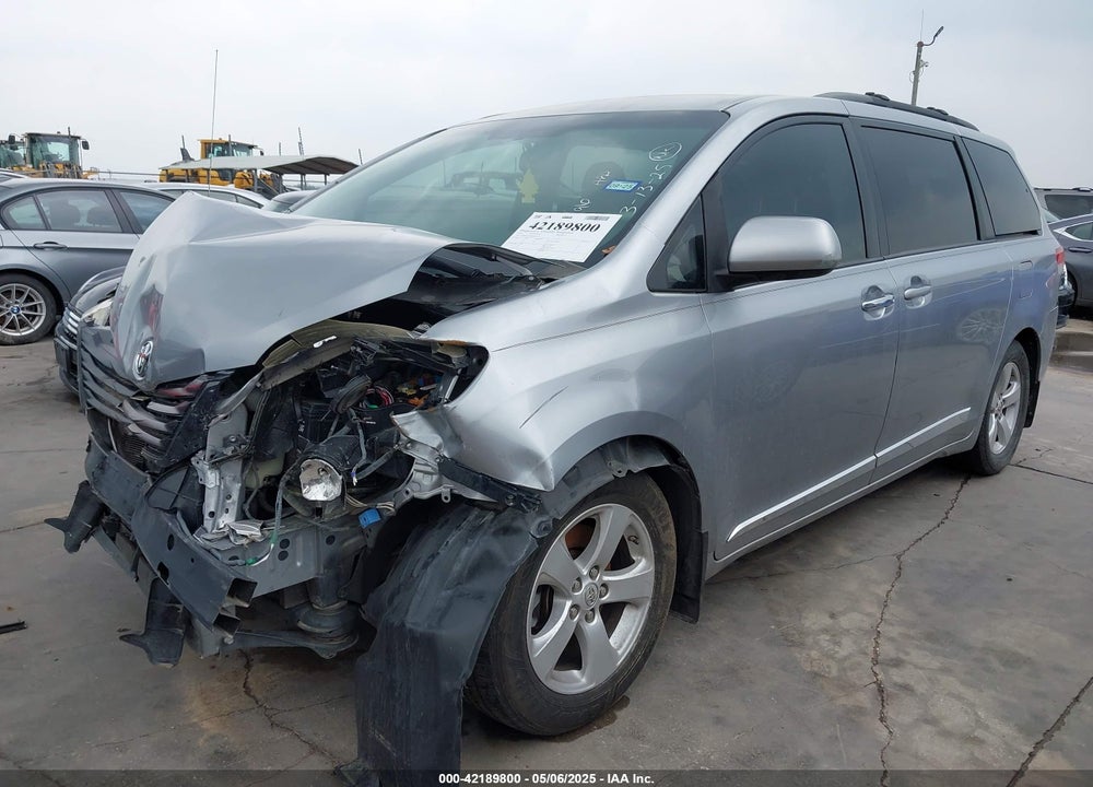 2013 TOYOTA SIENNA LE V6 8 PASSENGER VIN: 5TDKK3DC0DS300178