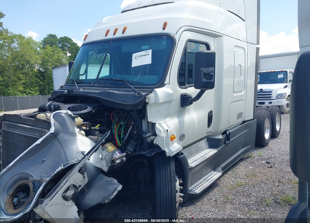 2016 FREIGHTLINER CASCADIA 113 VIN: 3AKJGHDV5GSHC5151