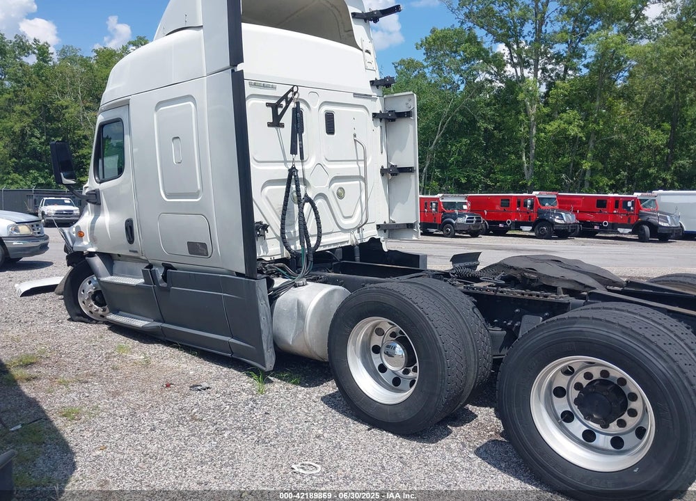 2016 FREIGHTLINER CASCADIA 113 VIN: 3AKJGHDV5GSHC5151