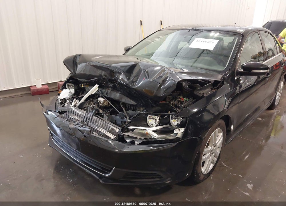 2014 VOLKSWAGEN JETTA 1.8T SE VIN: 3VWD07AJ3EM437025