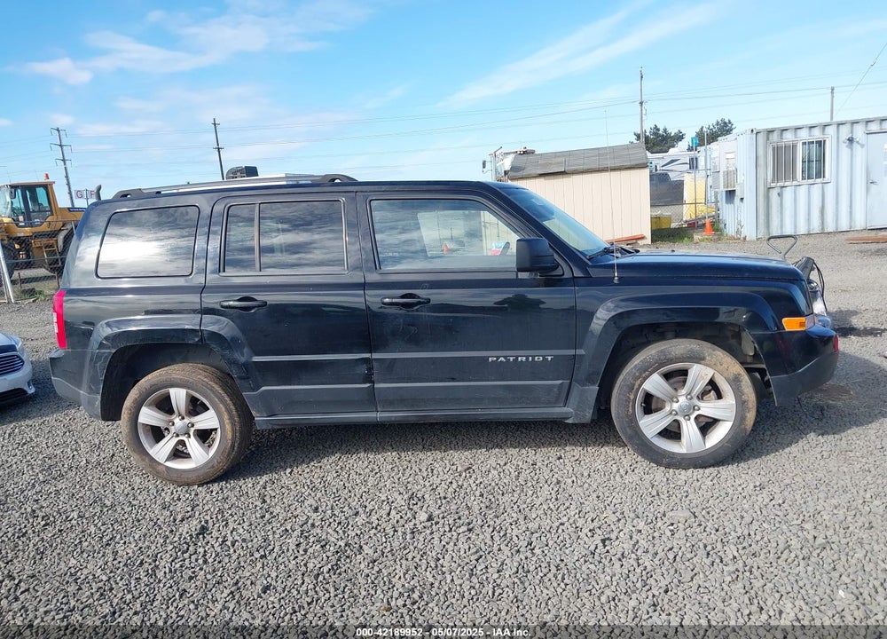 2013 JEEP PATRIOT VIN: 1C4NJRFB8DD121308