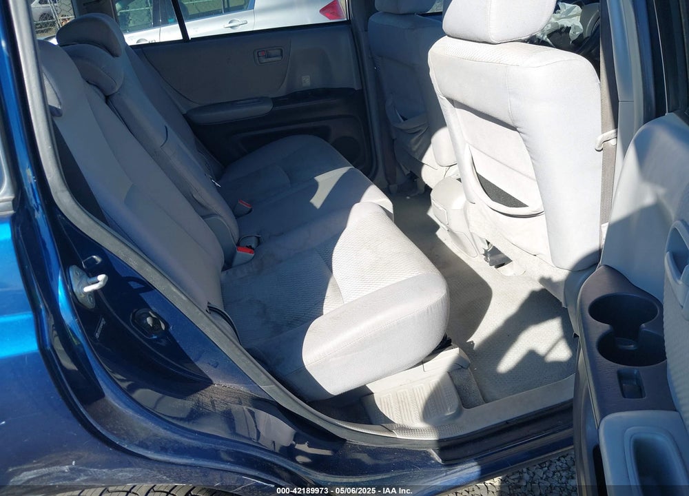 2004 TOYOTA HIGHLANDER V6 VIN: JTEEP21A840042289