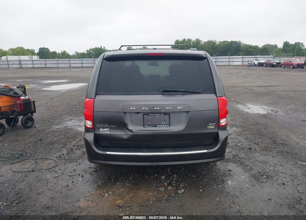 2019 DODGE GRAND CARAVAN SXT VIN: 2C4RDGCG5KR565883