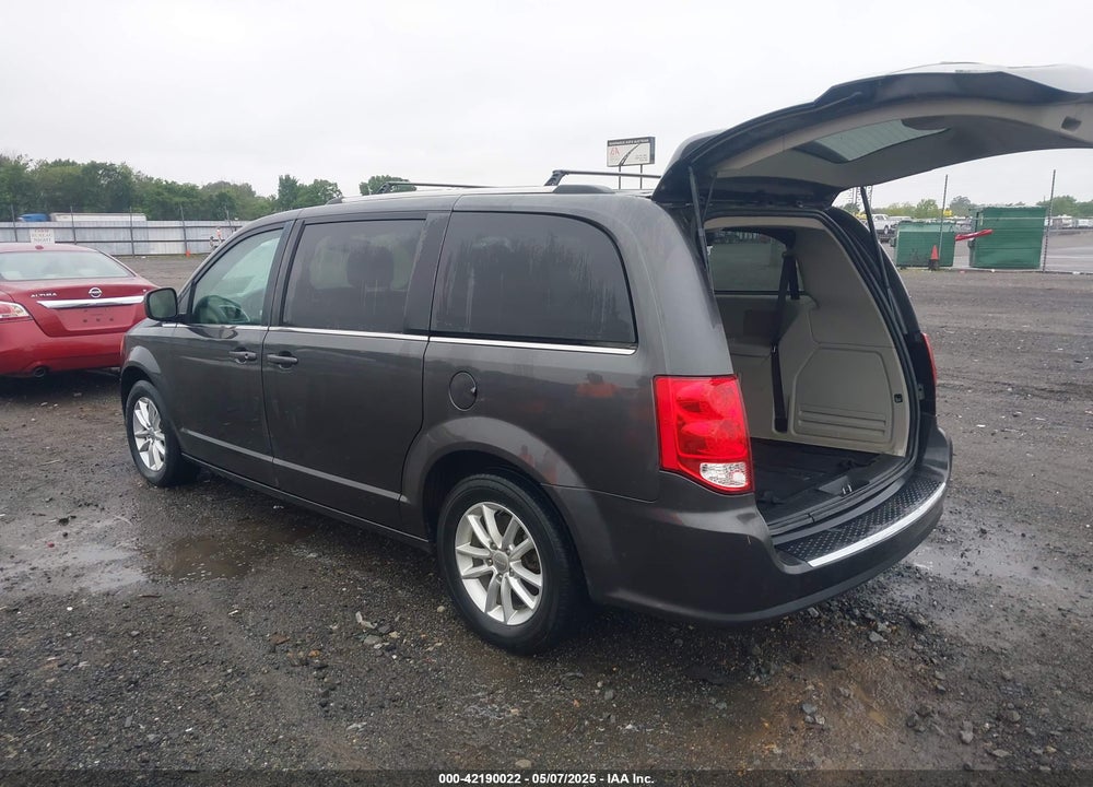 2019 DODGE GRAND CARAVAN SXT VIN: 2C4RDGCG5KR565883