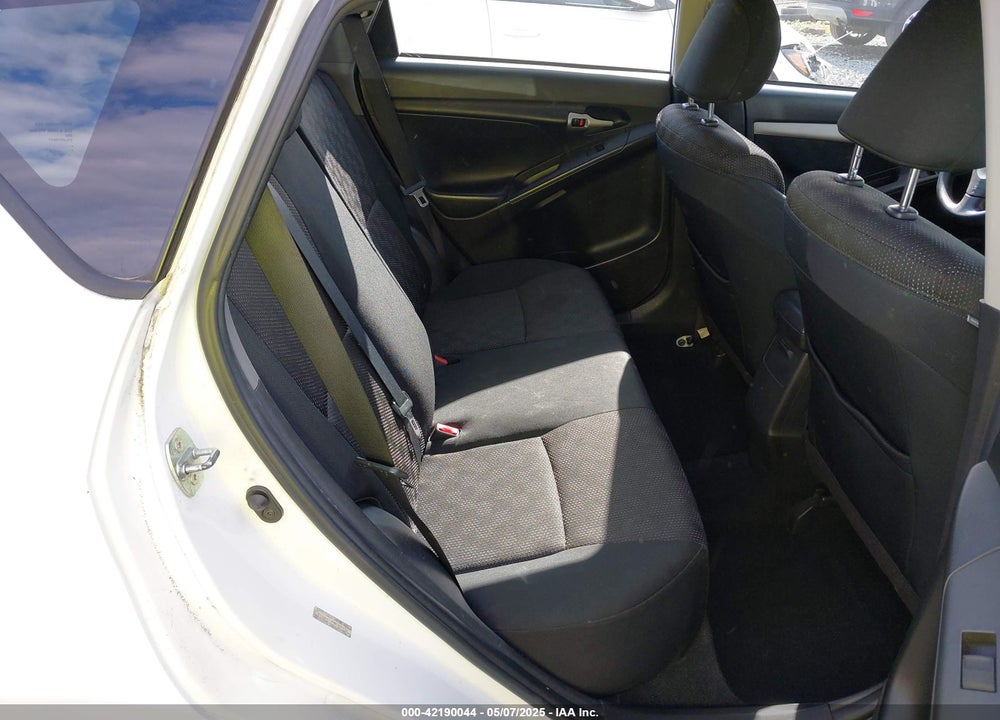 2009 PONTIAC VIBE VIN: 5Y2SP67809Z469472