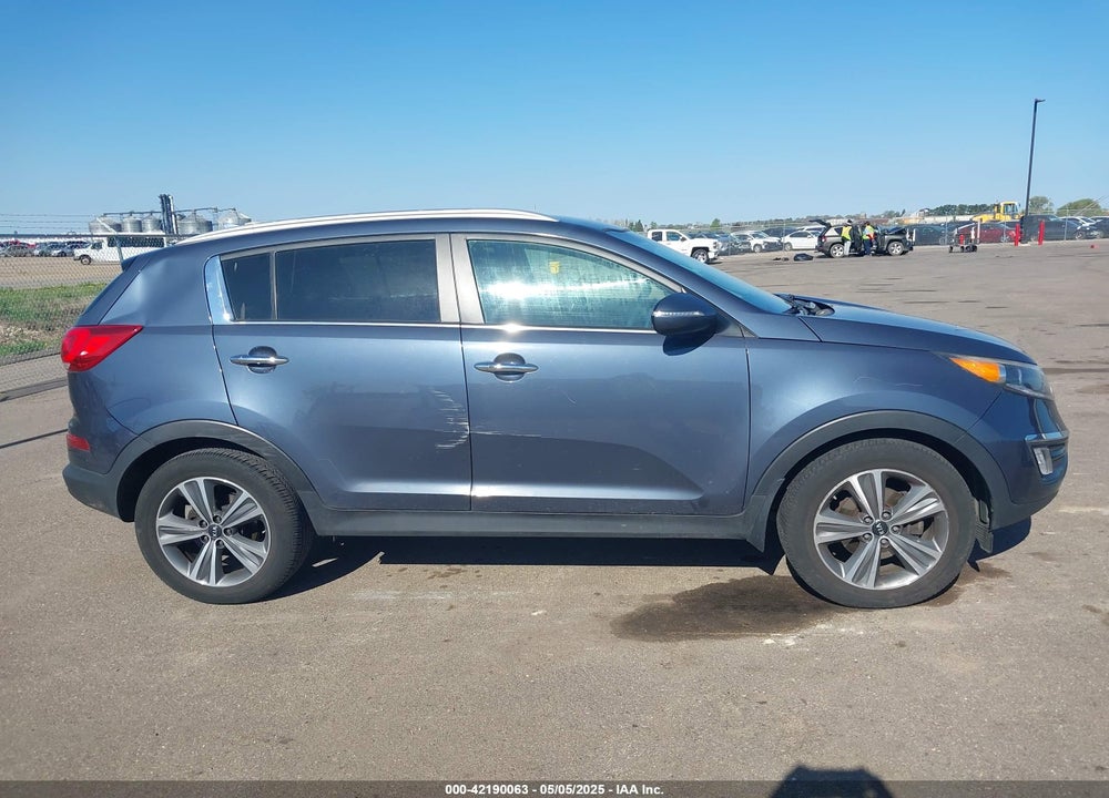 2014 KIA SPORTAGE VIN: KNDPCCA69E7657128