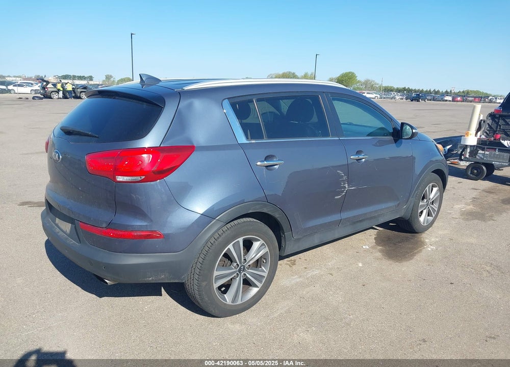 2014 KIA SPORTAGE VIN: KNDPCCA69E7657128