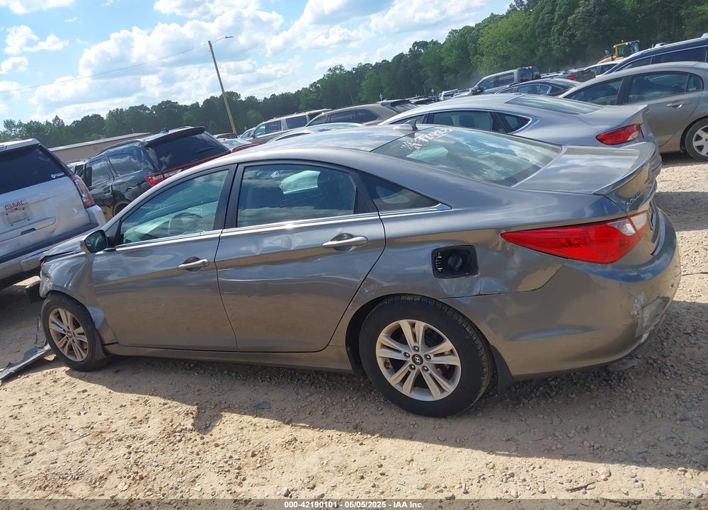 2013 HYUNDAI SONATA VIN: 5NPEB4AC0DH510051