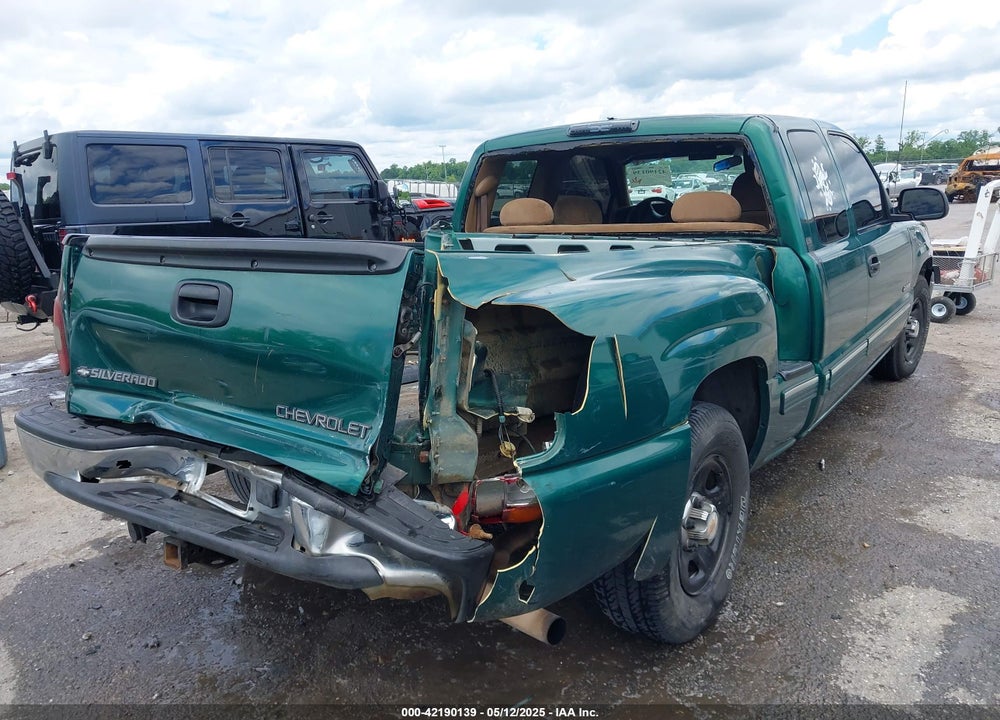 1999 CHEVROLET SILVERADO 1500 LS VIN: 1GCEC19V1XZ163814