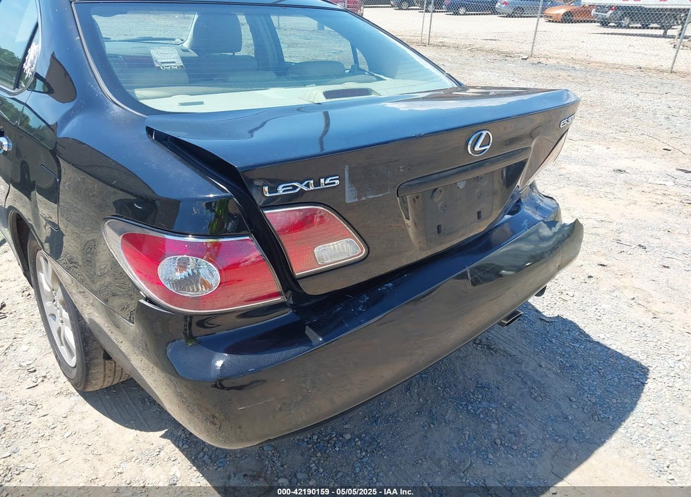 2002 LEXUS ES 300 VIN: JTHBF30G620020471