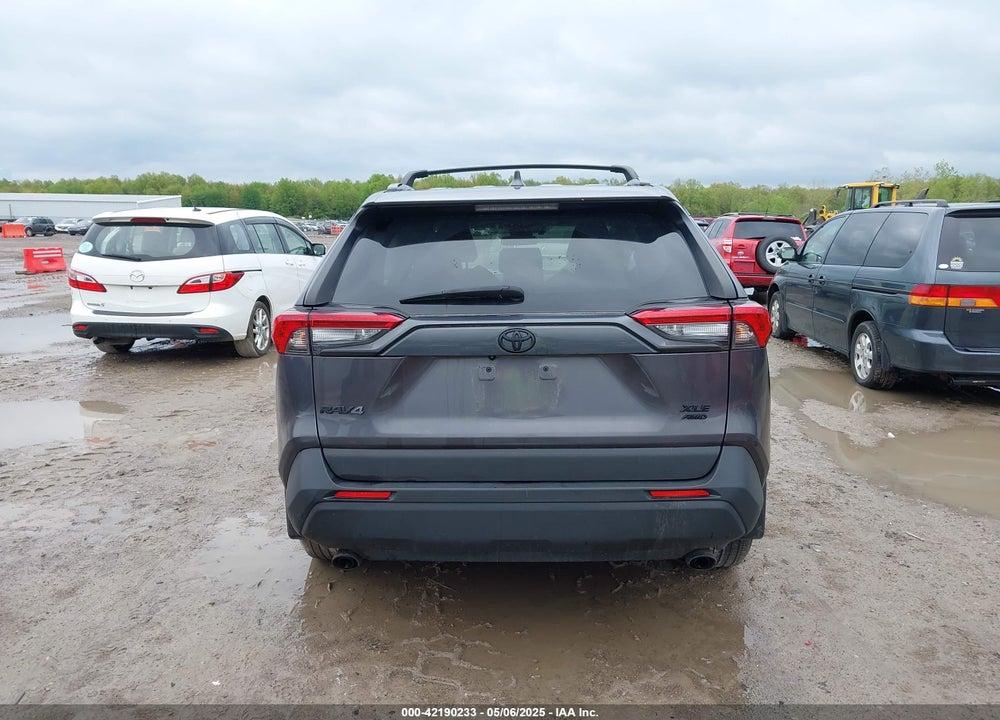 2023 TOYOTA RAV4 XLE VIN: 2T3P1RFV3PW351459