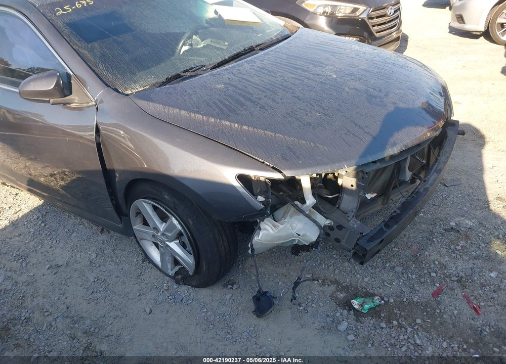2014 TOYOTA CAMRY SE VIN: 4T1BF1FK6EU351495