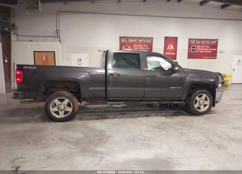 2015 CHEVROLET SILVERADO 2500HD LT VIN: 1GC1KVEG1FF667893