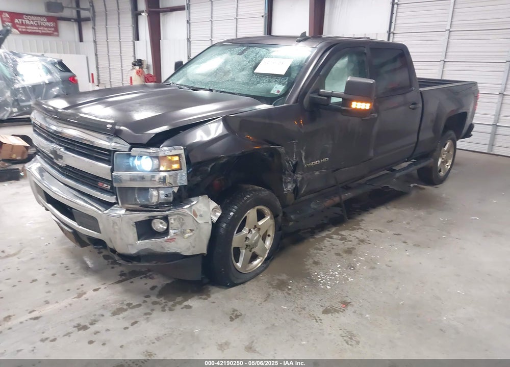 2015 CHEVROLET SILVERADO 2500HD LT VIN: 1GC1KVEG1FF667893