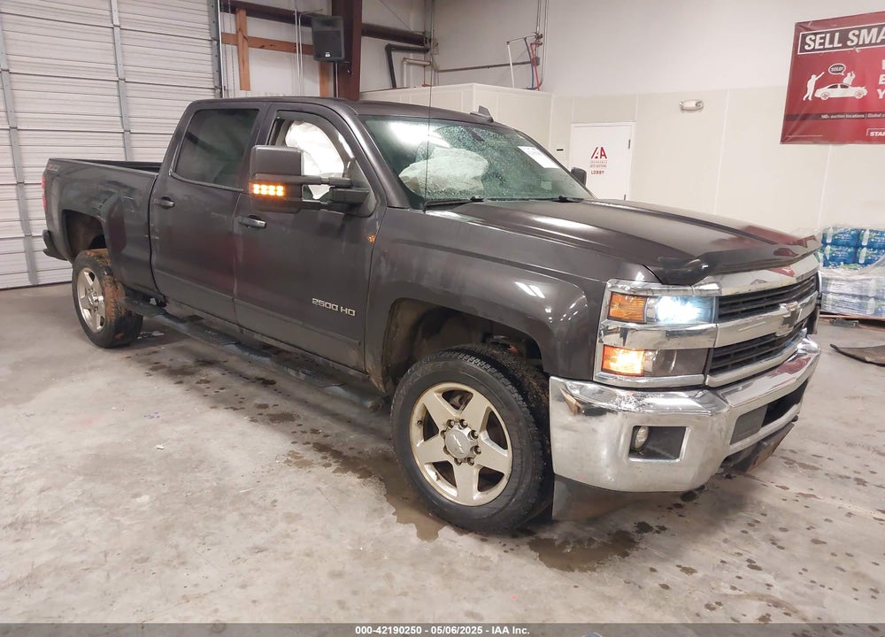 2015 CHEVROLET SILVERADO 2500HD LT VIN: 1GC1KVEG1FF667893