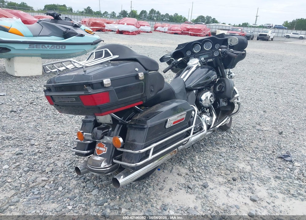 2013 HARLEY-DAVIDSON FLHTCU ULTRA CLASSIC ELECTRA GLD VIN: 1HD1FCM18DB658519