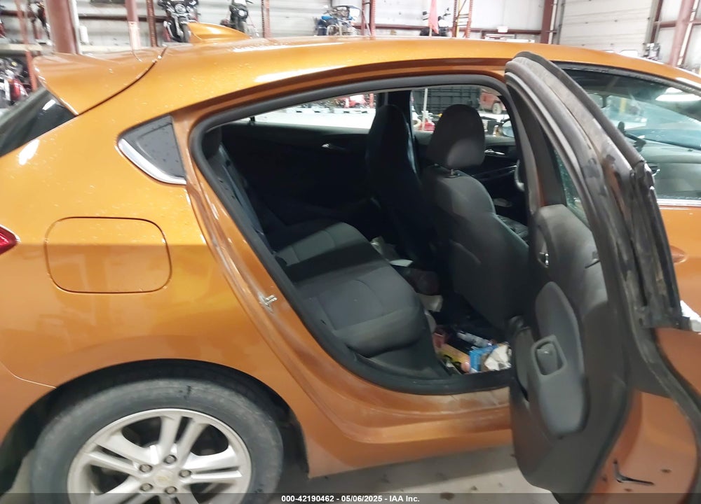 2017 CHEVROLET CRUZE LT AUTO VIN: 3G1BE6SMXHS603306