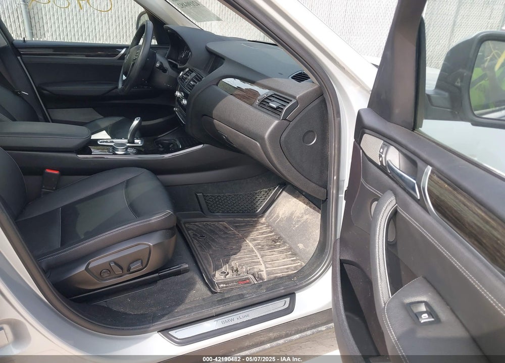 2017 BMW X3 XDRIVE28I VIN: 5UXWX9C36H0W76799
