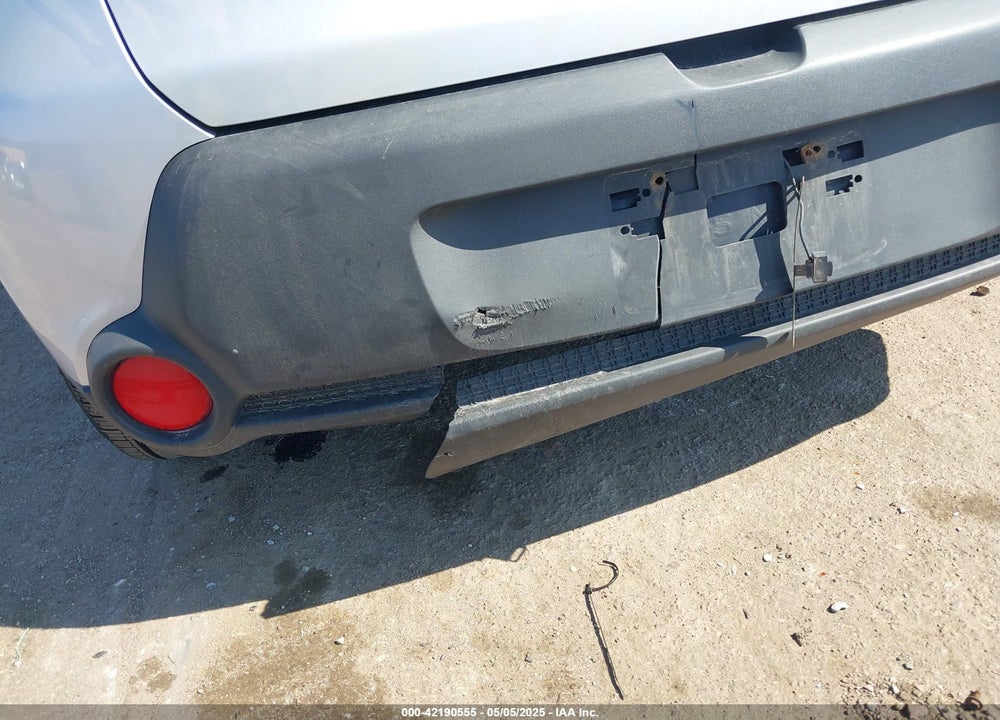 2015 KIA SOUL VIN: KNDJN2A28F7781318