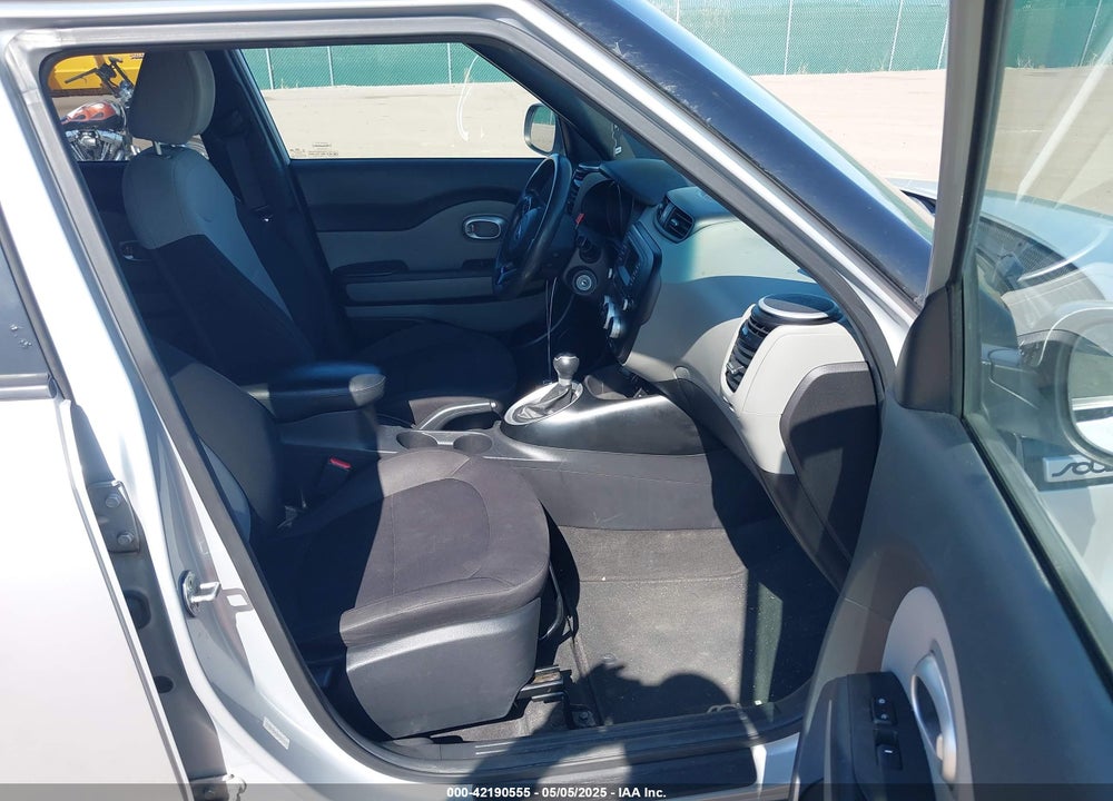 2015 KIA SOUL VIN: KNDJN2A28F7781318