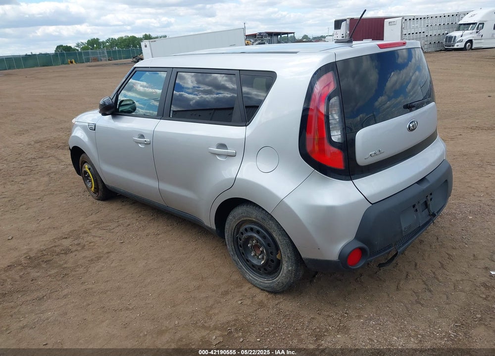 2015 KIA SOUL VIN: KNDJN2A28F7781318