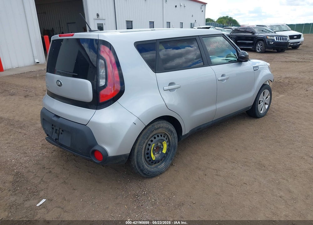 2015 KIA SOUL VIN: KNDJN2A28F7781318