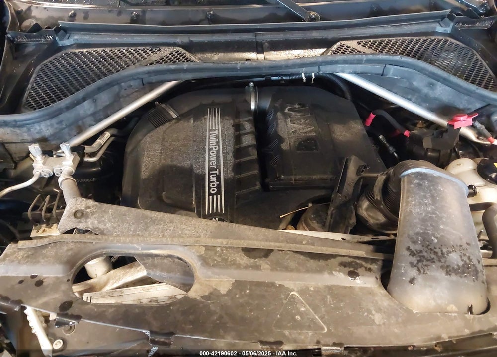 2018 BMW X5 VIN: 5UXKR0C5XJL071906